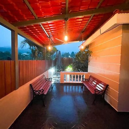 Corner House, Lonavla By Meheru-4 Bhk Villa With Pool Zewnętrze zdjęcie